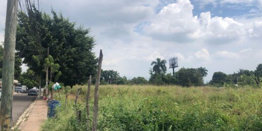 Extensi&oacute;n De Terreno En Autopista Duarte (Ortega)